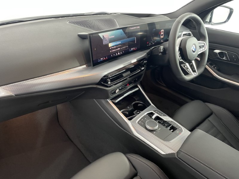 2025 (25) BMW 3 SERIES 320i M Sport 4dr Step Auto [Tech/Pro Pack] 4869151