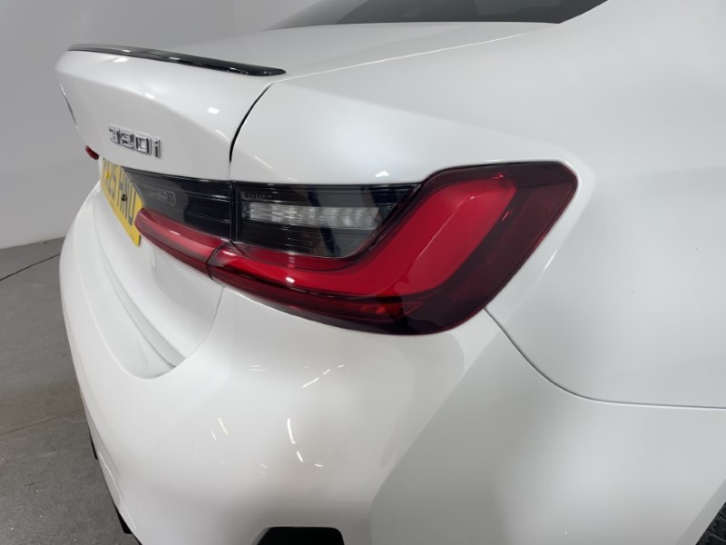 2025 (25) BMW 3 SERIES 320i M Sport 4dr Step Auto [Tech/Pro Pack] 4869135