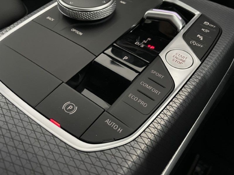 2025 (25) BMW 3 SERIES 320i M Sport 4dr Step Auto [Tech/Pro Pack] 4869110