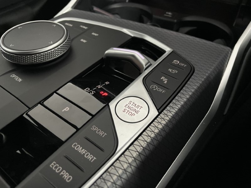 2025 (25) BMW 3 SERIES 320i M Sport 4dr Step Auto [Tech/Pro Pack] 4869111