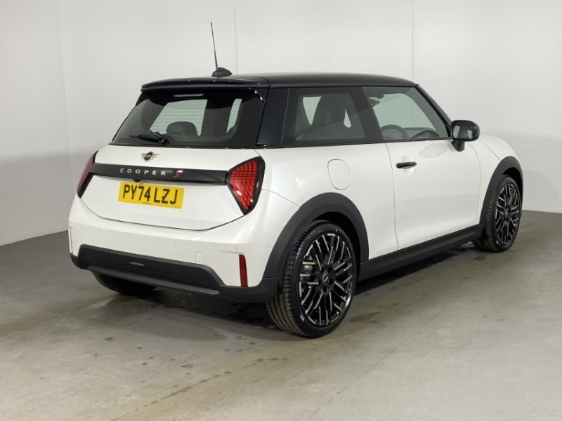 2025 (74) MINI COOPER 2.0 S Exclusive 3dr Auto 4846970