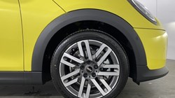 2025 (25) MINI COOPER 1.5 C Classic 5dr Auto 4846894