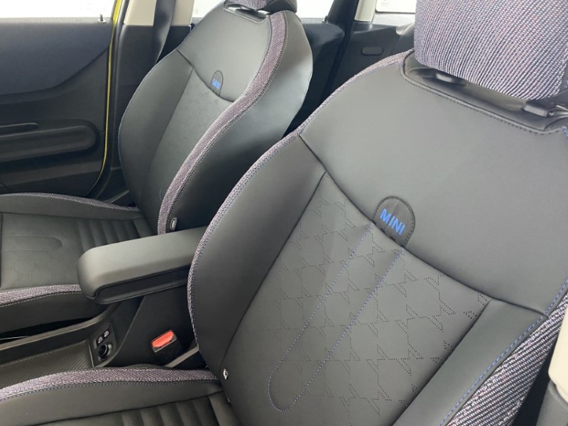 2025 (25) MINI COOPER 1.5 C Classic 5dr Auto 4846886