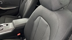 2025 (25) BMW 3 SERIES 320i Sport 5dr Step Auto 4862151