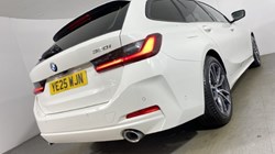 2025 (25) BMW 3 SERIES 320i Sport 5dr Step Auto 4862163