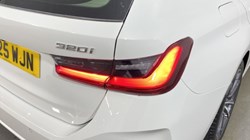 2025 (25) BMW 3 SERIES 320i Sport 5dr Step Auto 4862156