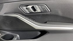 2025 (25) BMW 3 SERIES 320i Sport 5dr Step Auto 4862145