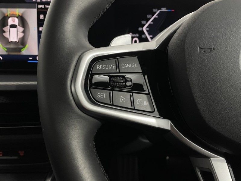 2025 (25) BMW 3 SERIES 320i M Sport 5dr Step Auto 4896640