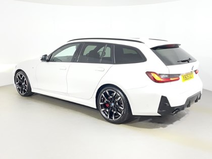 2025 (25) BMW 3 SERIES 320i M Sport 5dr Step Auto