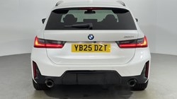 2025 (25) BMW 3 SERIES 320i M Sport 5dr Step Auto 4896684