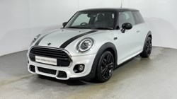 2019 (69) MINI HATCHBACK 1.5 Cooper Sport II 3dr Auto 5033395