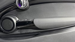 2019 (69) MINI HATCHBACK 1.5 Cooper Sport II 3dr Auto 5033369