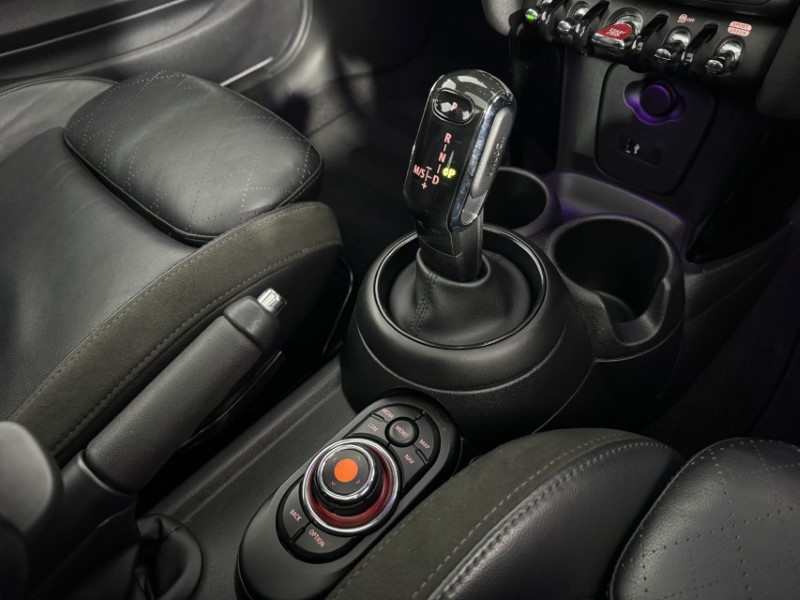 2019 (69) MINI HATCHBACK 1.5 Cooper Sport II 3dr Auto 5033361