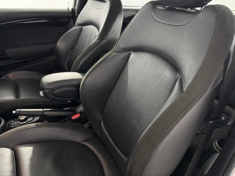 2019 (69) MINI HATCHBACK 1.5 Cooper Sport II 3dr Auto 5033375