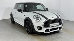 2019 (69) MINI HATCHBACK 1.5 Cooper Sport II 3dr Auto 5033391