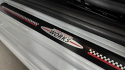 2019 (69) MINI HATCHBACK 1.5 Cooper Sport II 3dr Auto 5033376