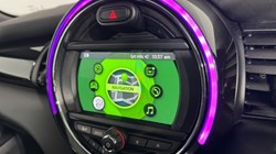 2019 (69) MINI HATCHBACK 1.5 Cooper Sport II 3dr Auto 5033358