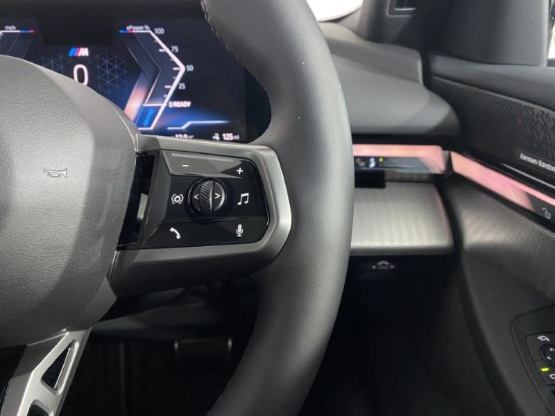 2025 (25) BMW I5 250kW eDr40 M Sport 84kWh 4dr Auto [Comfort PLUS/22kW] 4867212