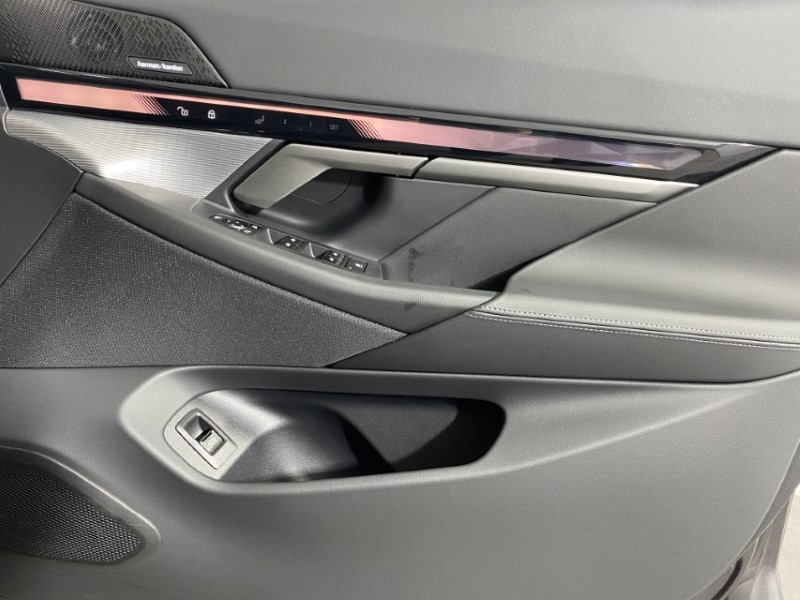 2025 (25) BMW I5 250kW eDr40 M Sport 84kWh 4dr Auto [Comfort PLUS/22kW] 4867224