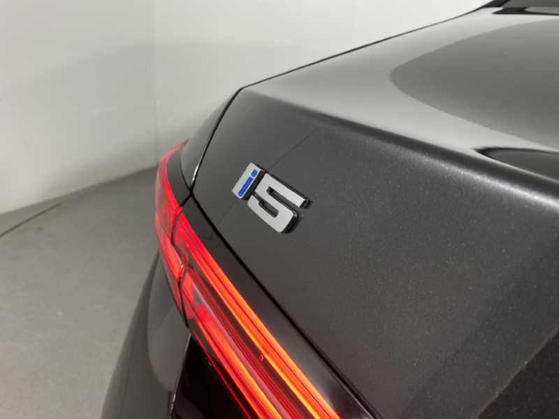 2025 (25) BMW I5 250kW eDr40 M Sport 84kWh 4dr Auto [Comfort PLUS/22kW] 4867233
