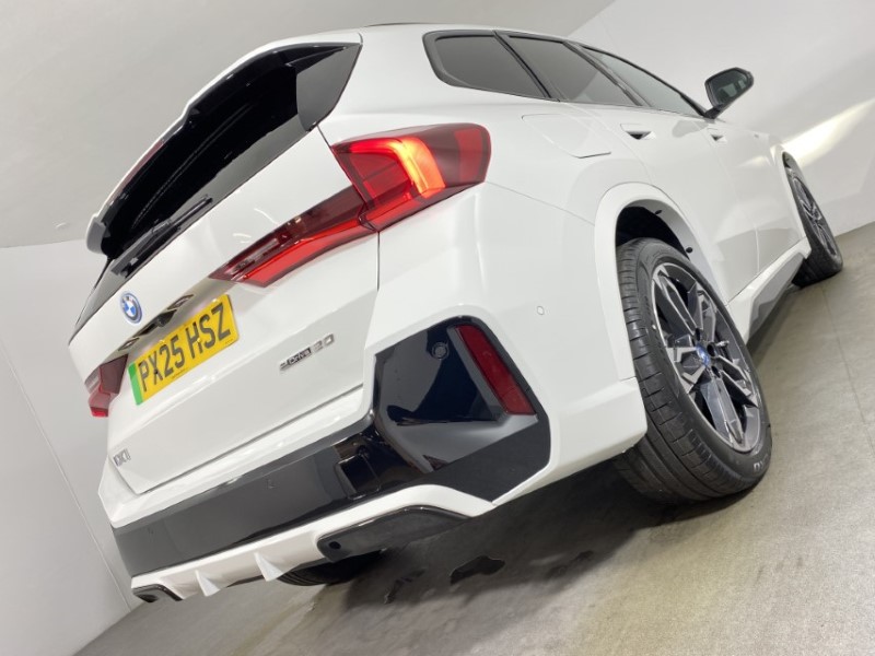 2025 (25) BMW iX1 150kW eDrive20 M Sport 65kWh 5dr Auto 4865470