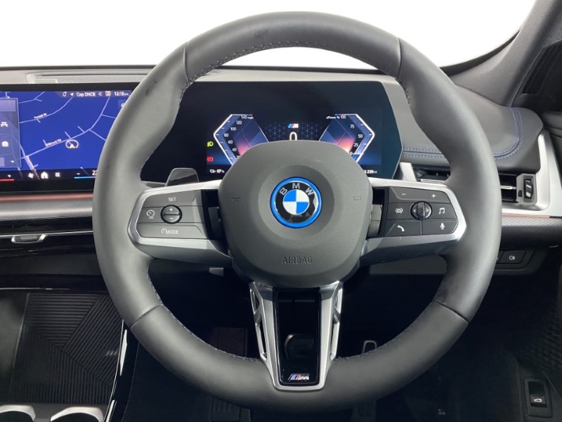 2025 (25) BMW iX1 150kW eDrive20 M Sport 65kWh 5dr Auto 4865438