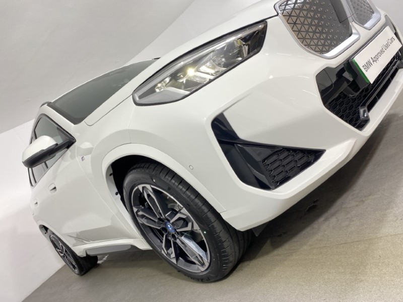 2025 (25) BMW iX1 150kW eDrive20 M Sport 65kWh 5dr Auto 4865491