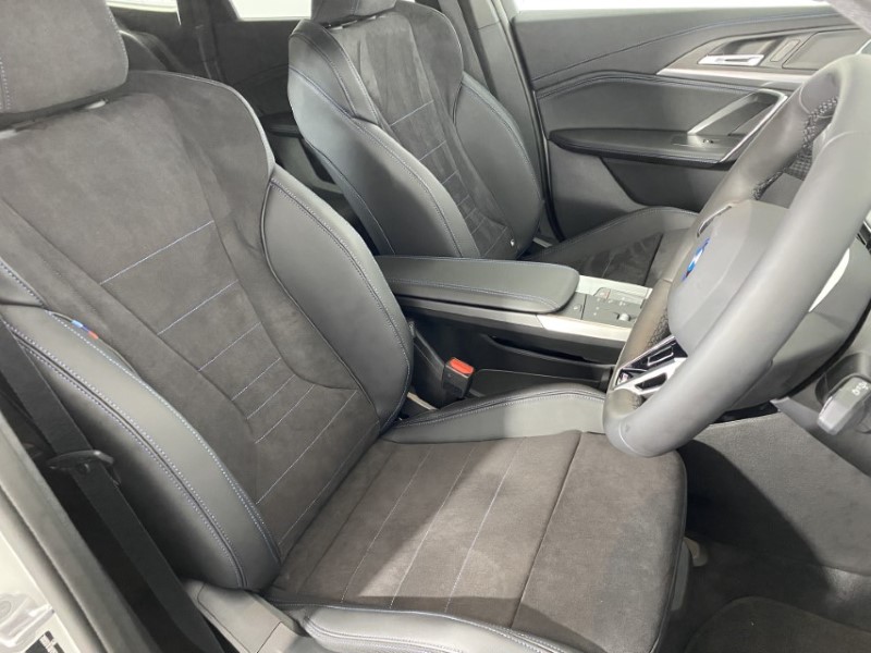 2025 (25) BMW iX1 150kW eDrive20 M Sport 65kWh 5dr Auto 4865451