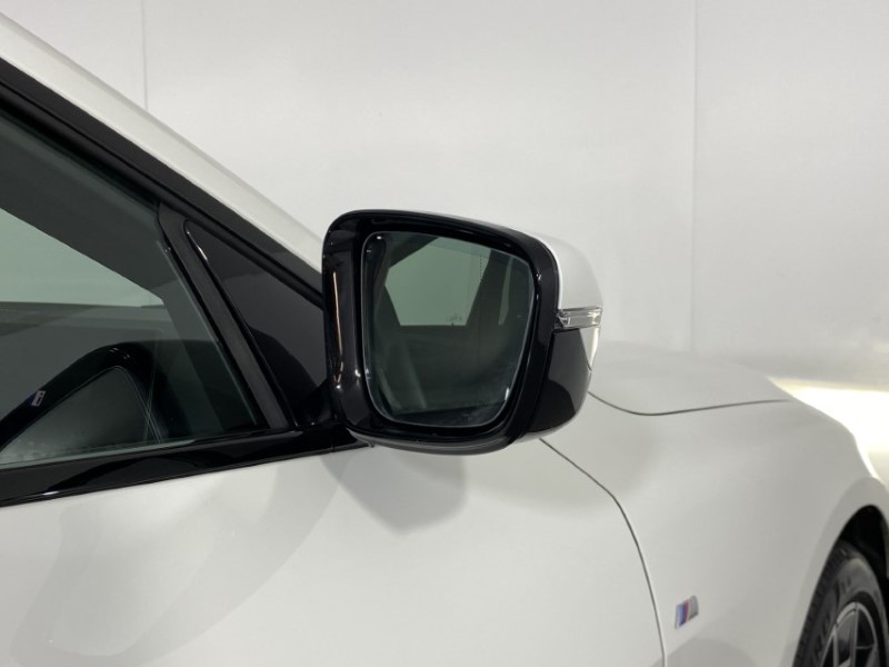 2025 (25) BMW I4 250kW eDrive40 M Sport 83.9kWh 5dr Auto 4860555