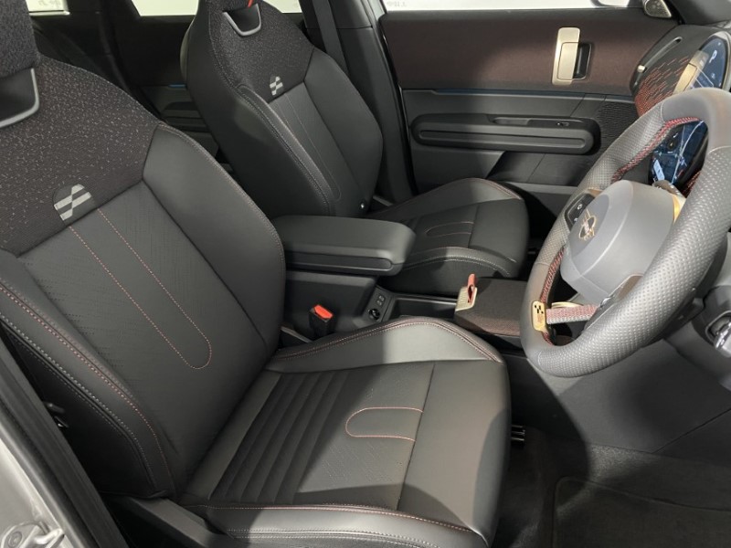 2025 (75) MINI COUNTRYMAN 2.0 John Cooper Works ALL4 5dr Auto 4843138
