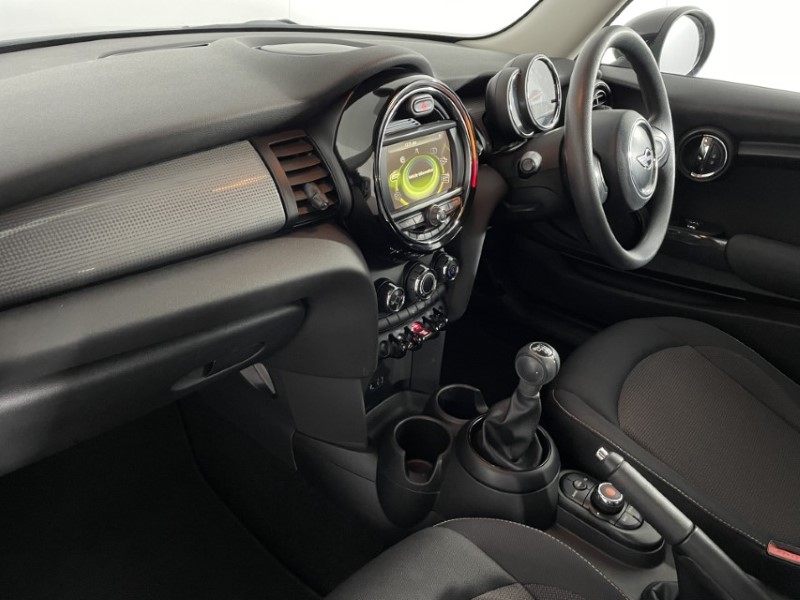 2017 (67) MINI HATCHBACK 1.5 Cooper 3dr 4917939