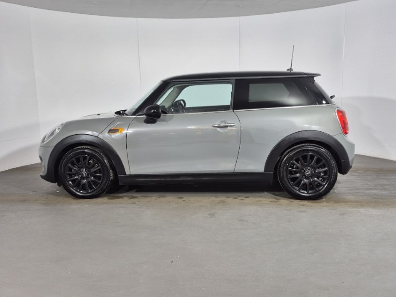 2017 (67) MINI HATCHBACK 1.5 Cooper 3dr 4917950