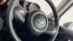 2017 (67) MINI HATCHBACK 1.5 Cooper 3dr 4917926