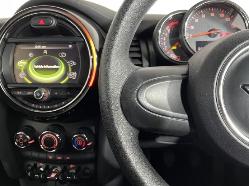 2017 (67) MINI HATCHBACK 1.5 Cooper 3dr 4917924