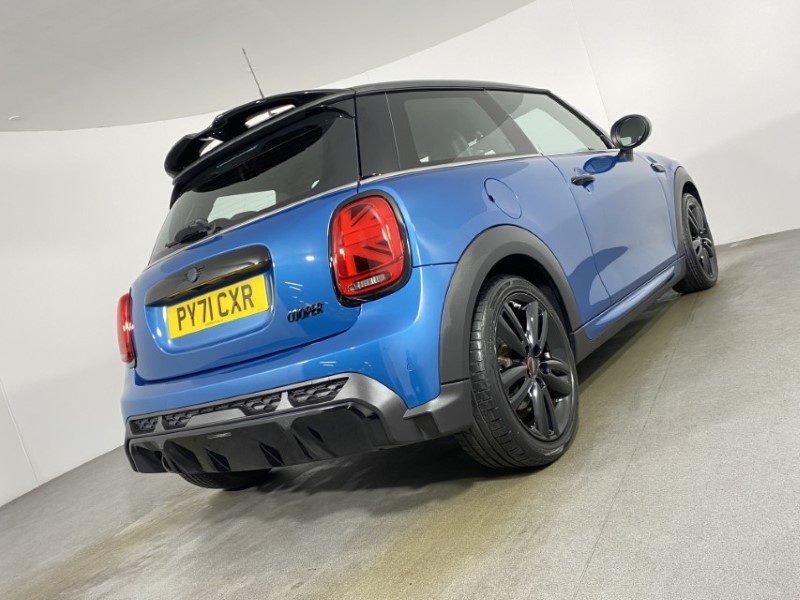 2021 (71) MINI HATCHBACK 1.5 Cooper Sport 3dr 4928960