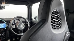 2021 (71) MINI HATCHBACK 1.5 Cooper Sport 3dr 4928944