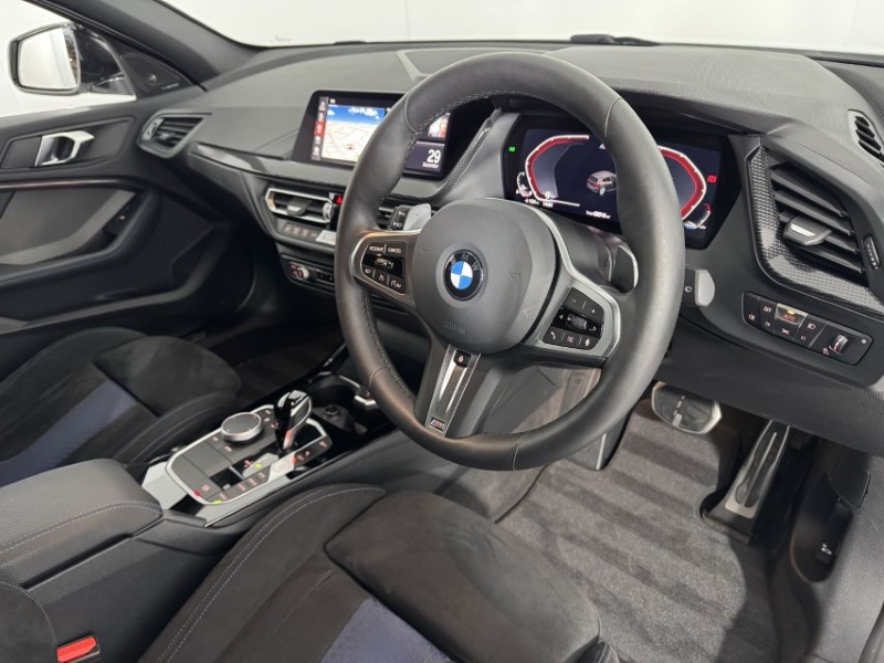 2024 (24) BMW 1 SERIES M135i xDrive 5dr Step Auto 4905190
