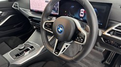 2025 (25) BMW 3 SERIES 330e 22.3 kWh M Sport 4dr Step Auto 4907971