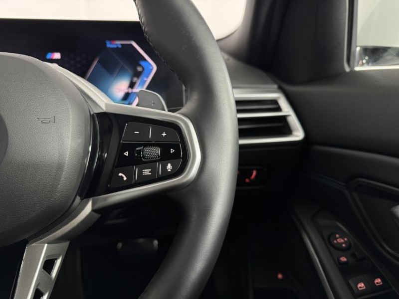 2025 (25) BMW 3 SERIES 330e 22.3 kWh M Sport 4dr Step Auto 4907963