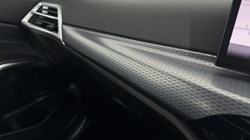 2025 (25) BMW 3 SERIES 330e 22.3 kWh M Sport 4dr Step Auto 4907970