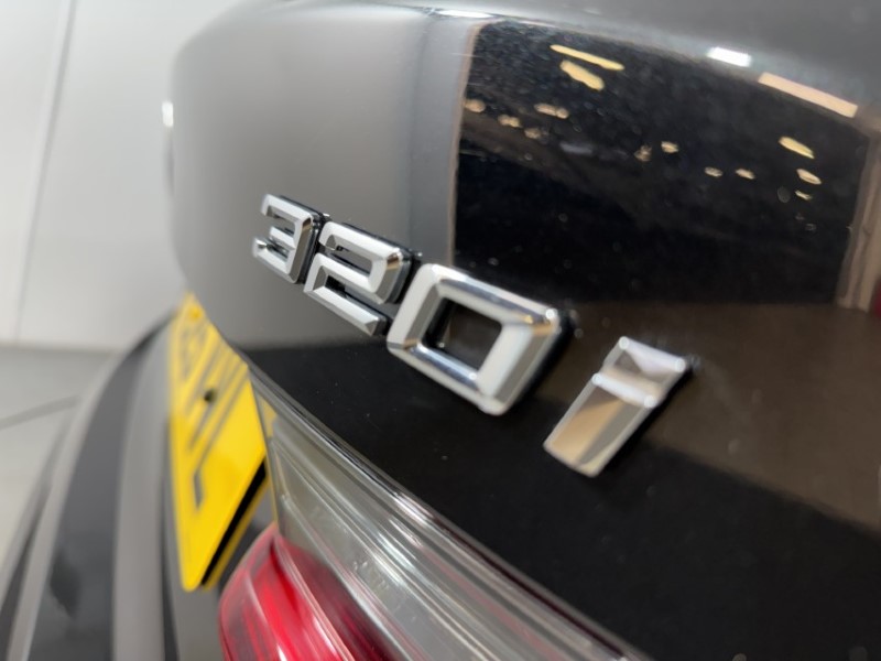 2025 (25) BMW 3 SERIES 320i M Sport 4dr Step Auto 4935986