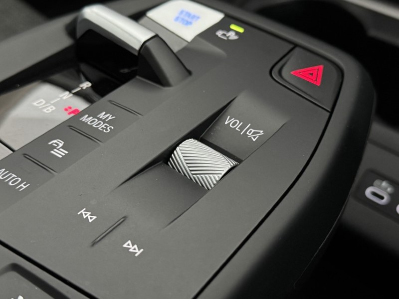 2025 (25) BMW iX1 150kW eDrive20 Sport 65kWh 5dr Auto 4910265