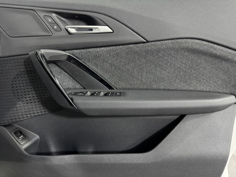 2025 (25) BMW iX1 150kW eDrive20 Sport 65kWh 5dr Auto 4910271