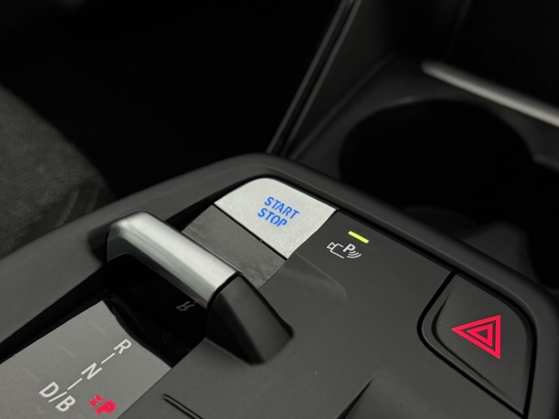 2025 (25) BMW iX1 150kW eDrive20 Sport 65kWh 5dr Auto 4910264