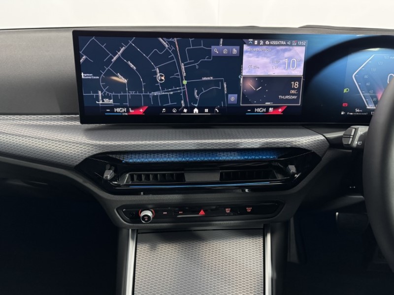 2025 (25) BMW 3 SERIES 320i M Sport 4dr Step Auto 4889792