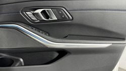 2025 (25) BMW 3 SERIES 320i M Sport 4dr Step Auto 4889804