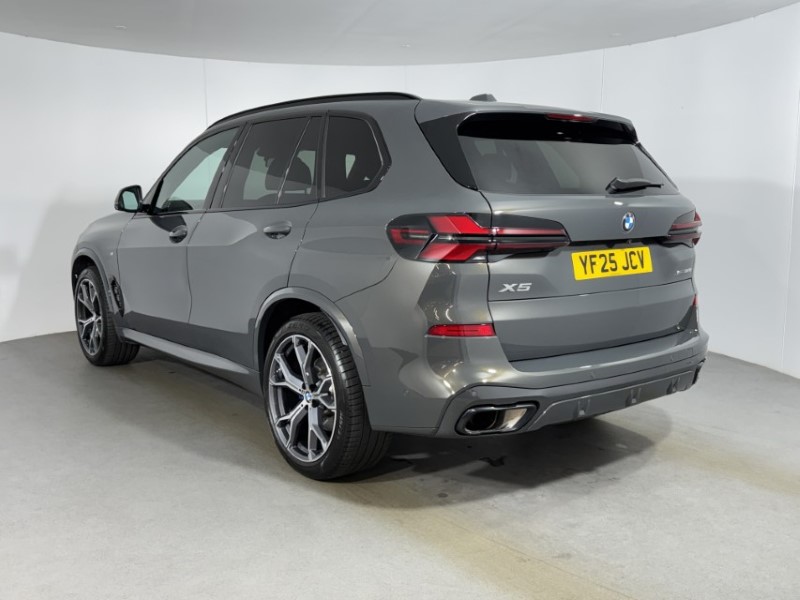 2025 (25) BMW X5 xDrive30d MHT M Sport 5dr Auto 4893559