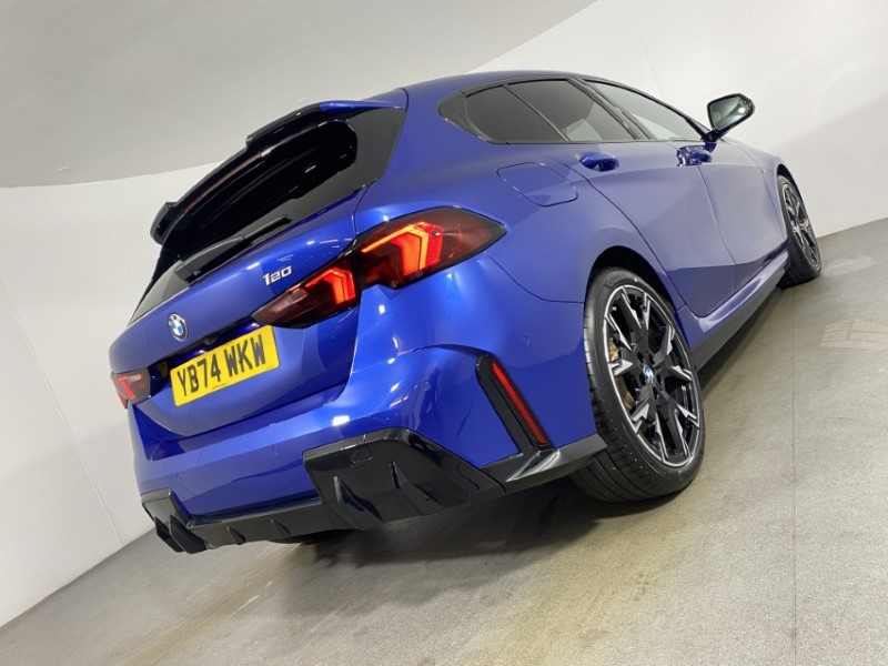 2026 (75) BMW 1 SERIES 120 M Sport 5dr Step Auto 4873831