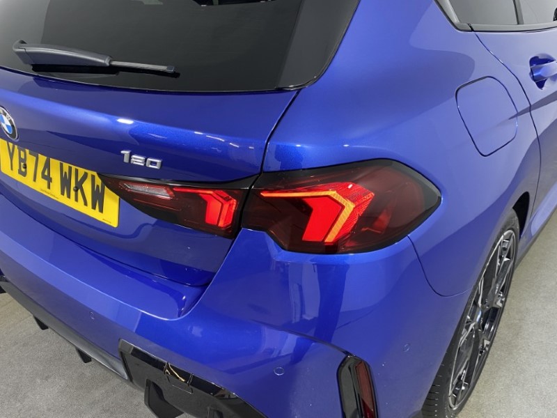 2026 (75) BMW 1 SERIES 120 M Sport 5dr Step Auto 4873822