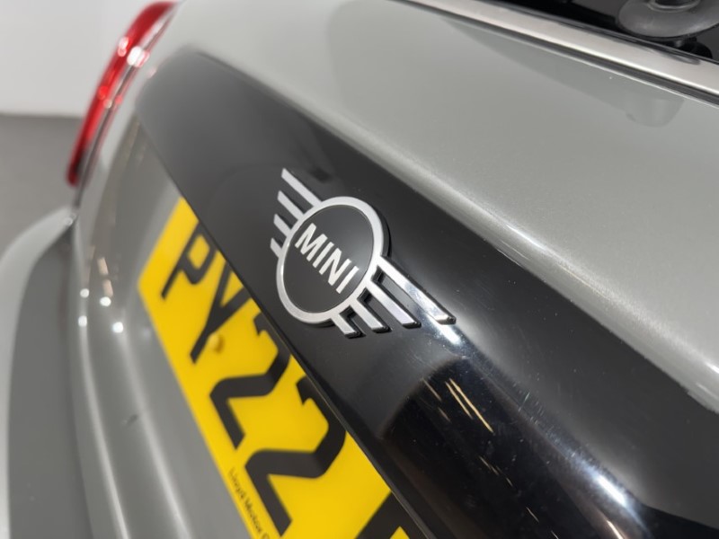 2022 (22) MINI HATCHBACK 2.0 Cooper S Exclusive 5dr Auto 4905401